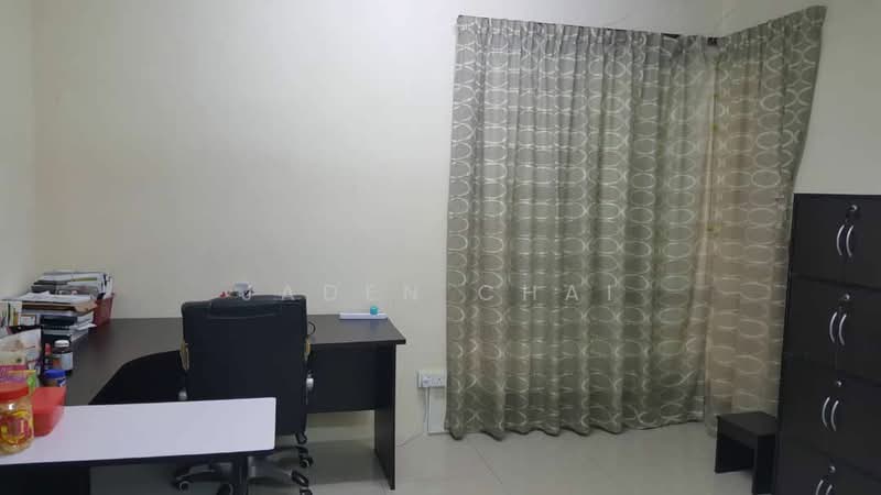 Kondominium untuk Dijual di Platinum Lake PV 15 - Jaden Chai - Study - PropertyGuru.com.my