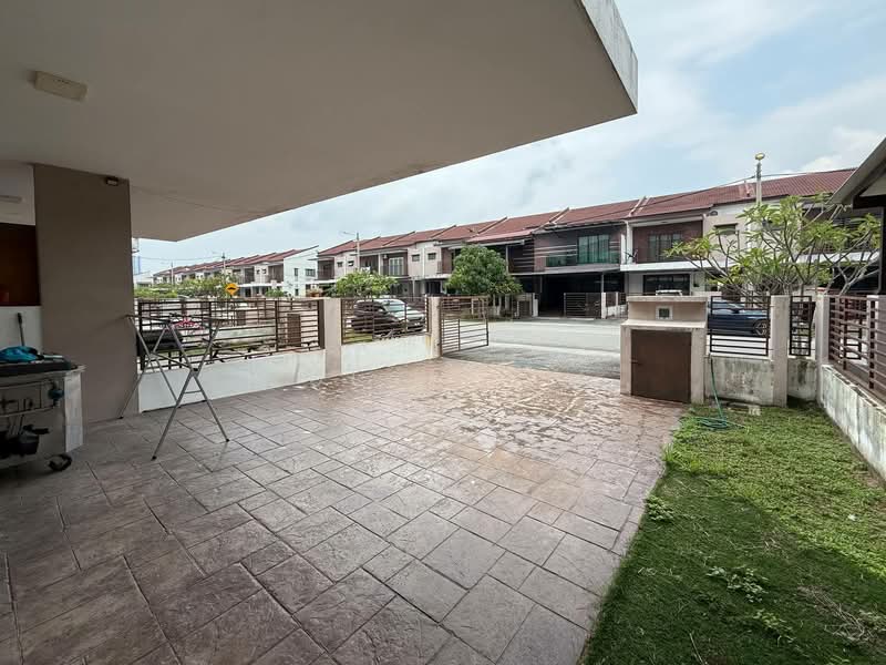 Rumah Teres 2-Tingkat untuk Dijual di Taman Saujana KLIA (Sepang) - Zul Hasif - PropertyGuru.com.my