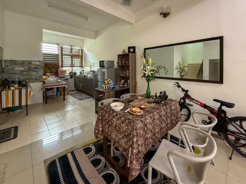 Rumah Teres 2-Tingkat untuk Dijual di Taman Saujana KLIA (Sepang) - Zul Hasif - PropertyGuru.com.my