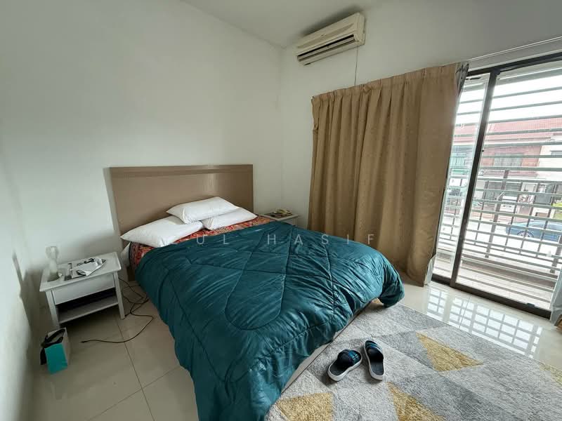 Rumah Teres 2-Tingkat untuk Dijual di Taman Saujana KLIA (Sepang) - Zul Hasif - PropertyGuru.com.my