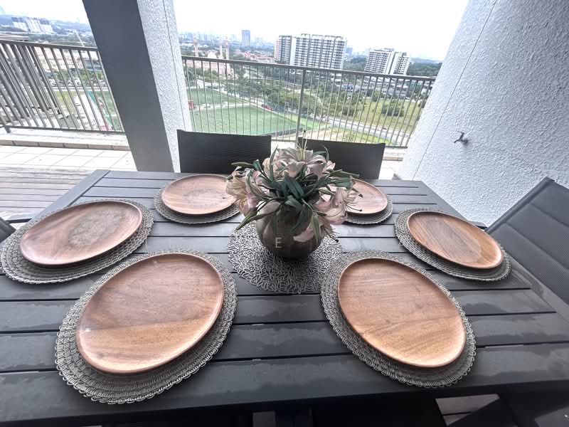Kondominium untuk Disewa di Radia Residences - Leanne Chia - Balcony - PropertyGuru.com.my