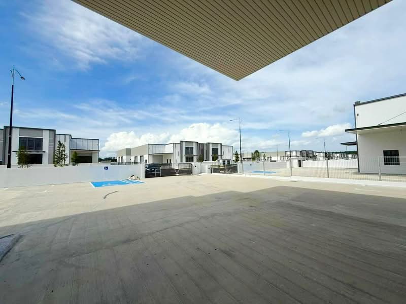 Kilang untuk Disewa di Eco Business Park 1 (Johor Bahru) - Zephyr Khoo - Exterior - PropertyGuru.com.my