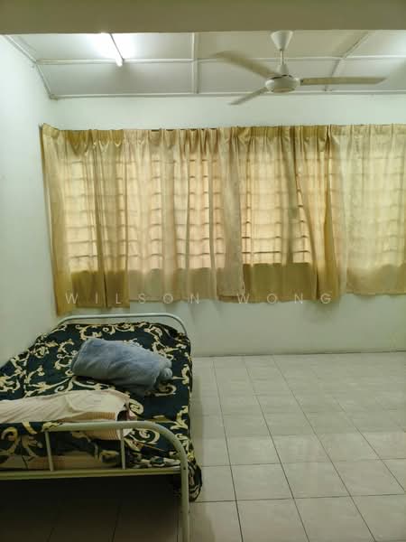 2.5-storey Terraced House for Rent in Taman Sri Sinar (Segambut) - Wilson Wong - Bedroom - PropertyGuru.com.my