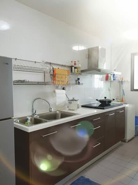Kondominium untuk Dijual di Ujana Executive Apartment - William Lee - PropertyGuru.com.my