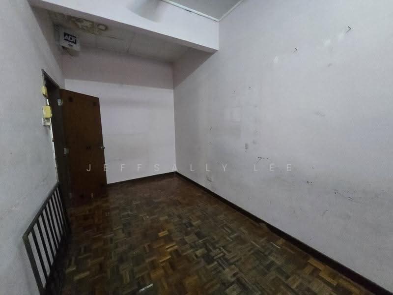 2-storey Terraced House for Sale in Usj 4 (Subang Jaya) - JeffSally Lee - PropertyGuru.com.my