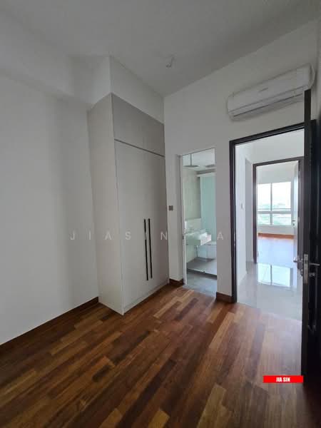 Kondominium untuk Dijual di Codrington Residence - Jiasin Yap - Bedroom - PropertyGuru.com.my