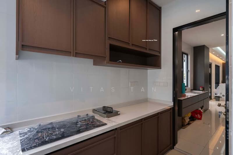 Semi-Detached House for Sale in Setia Alam (Selangor) - Vitas Tan - Kitchen - PropertyGuru.com.my