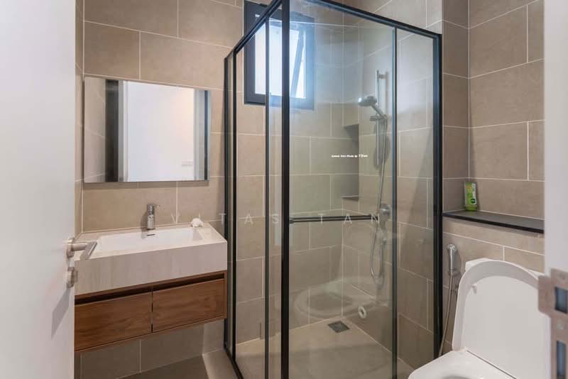 Semi-Detached House for Sale in Setia Alam (Selangor) - Vitas Tan - Bathroom - PropertyGuru.com.my