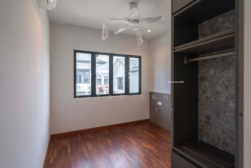 Semi-Detached House for Sale in Setia Alam (Selangor) - Vitas Tan - Bedroom - PropertyGuru.com.my