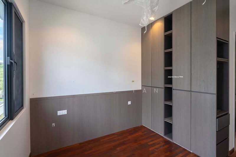 Semi-Detached House for Sale in Setia Alam (Selangor) - Vitas Tan - Bedroom - PropertyGuru.com.my