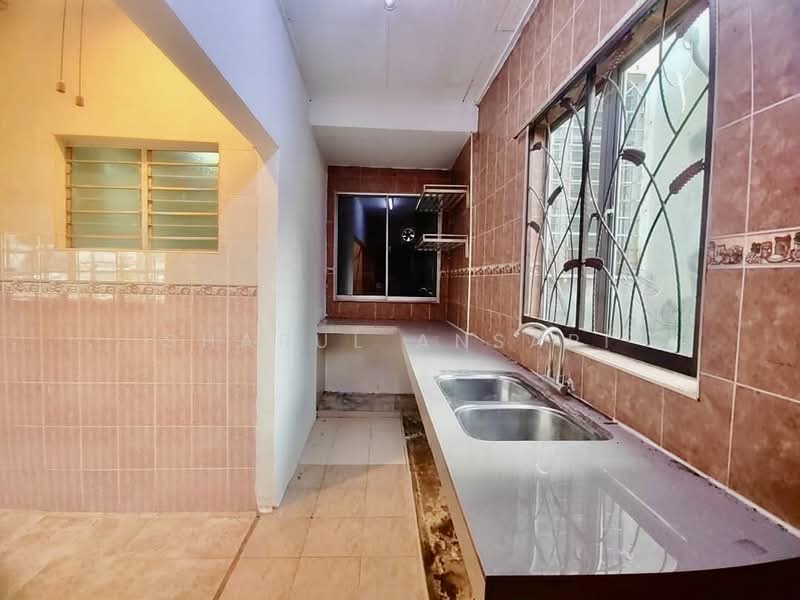 Rumah Teres 2-Tingkat untuk Dijual di Bandar Baru Senawang (Senawang) - Sharul Ansari - Kitchen - PropertyGuru.com.my
