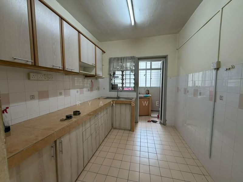 Condominium for Sale at Paradesa Rustica - Ryan Swe - Kitchen - PropertyGuru.com.my
