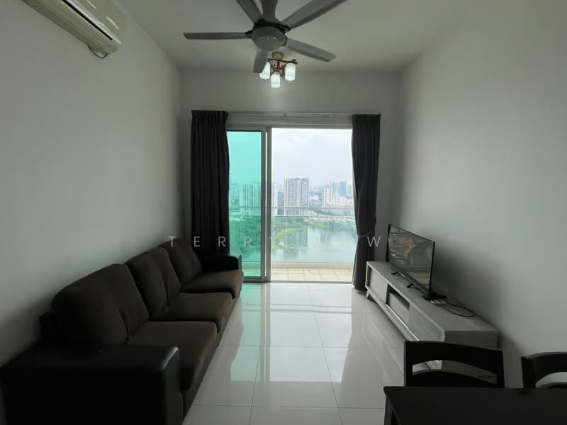 Kediaman Servis untuk Dijual di Desa Green - Terry Law - Living Room - PropertyGuru.com.my