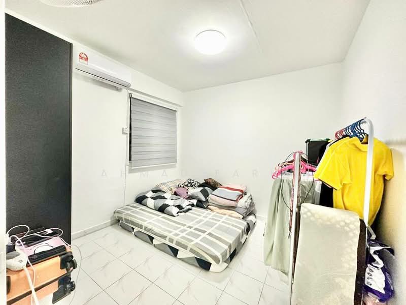 Pangsapuri untuk Dijual di Sri Penara - Ahmad Farhi - Bedroom - PropertyGuru.com.my