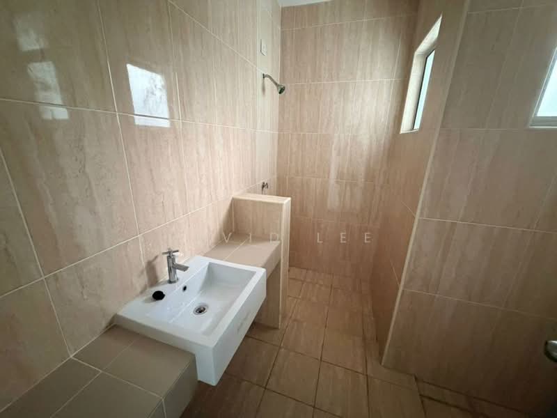 2-storey Terraced House for Sale in Kota Emerald (Rawang) - David Lee - Bathroom - PropertyGuru.com.my