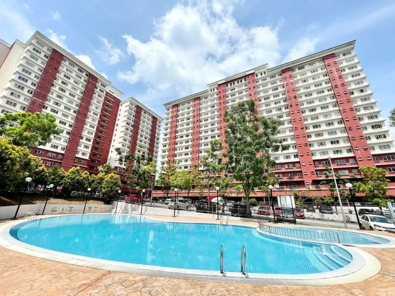 Pangsapuri untuk Dijual di The Lumayan Apartment - Ahmad Farhi - Exterior - PropertyGuru.com.my
