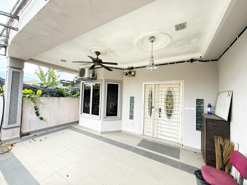 Rumah Teres 1-Tingkat untuk Dijual di Batang Kali (Selangor) - Ahmad Farhi - Exterior - PropertyGuru.com.my
