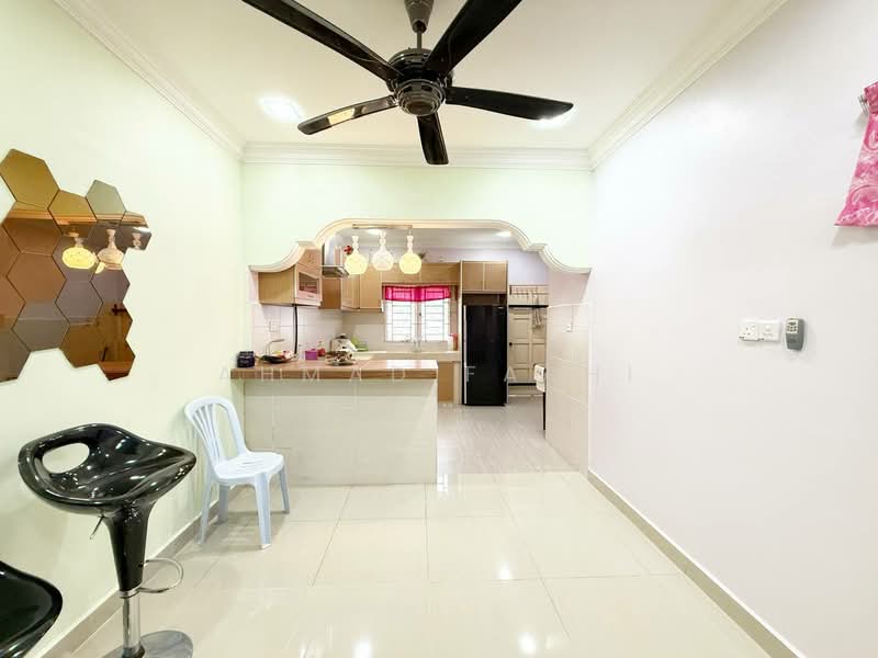 Rumah Teres 1-Tingkat untuk Dijual di Batang Kali (Selangor) - Ahmad Farhi - PropertyGuru.com.my