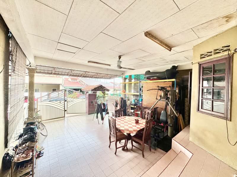 1-storey Terraced House for Sale in Bandar Tun Razak (Cheras) - Ahmad Farhi - PropertyGuru.com.my