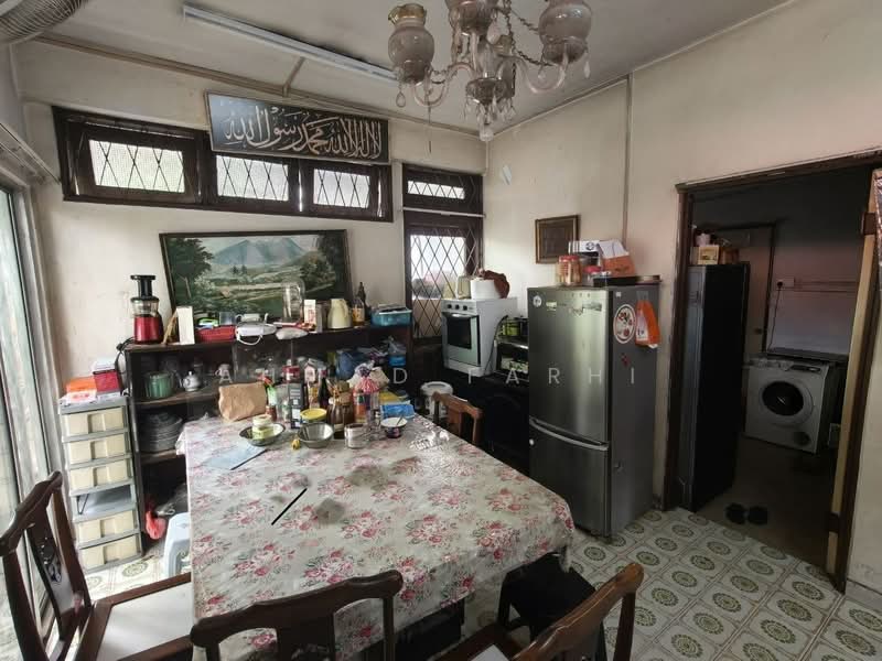 Semi-Detached House for Sale in Taman Maluri (Cheras) - Ahmad Farhi - Dining Room - PropertyGuru.com.my