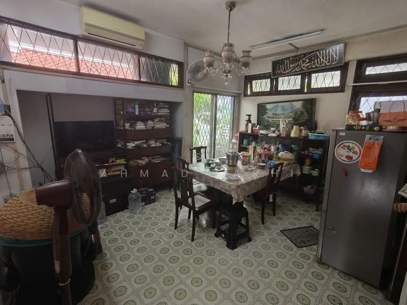 Semi-Detached House for Sale in Taman Maluri (Cheras) - Ahmad Farhi - Dining Room - PropertyGuru.com.my