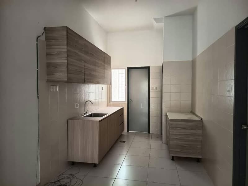 2-storey Terraced House for Rent in Bandar Tasik Puteri (Rawang) - David Lee - Kitchen - PropertyGuru.com.my