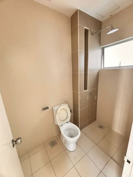 Rumah Berkembar untuk Dijual di Kota Emerald (Rawang) - David Lee - Bathroom - PropertyGuru.com.my