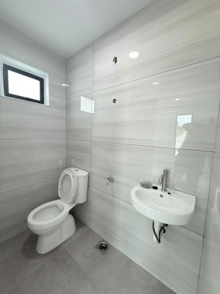 1-storey Terraced House for Sale in Taman Puteri Wangsa (Ulu Tiram) - Ken Chai - PropertyGuru.com.my