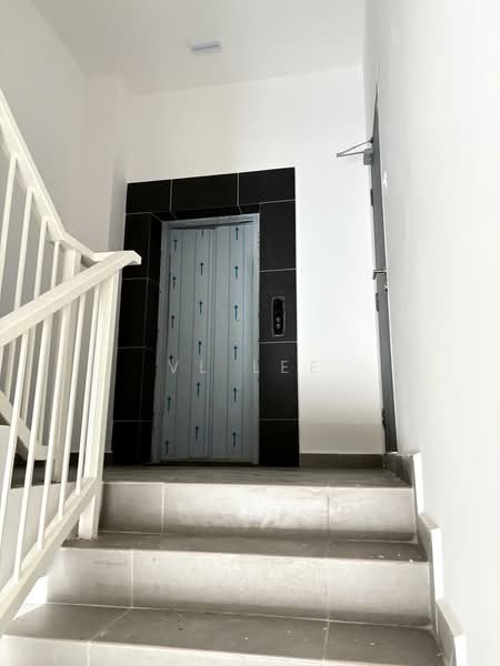 Shop / Office for Sale in Bandar Baru Permas Jaya (Permas Jaya) - VL Lee - PropertyGuru.com.my
