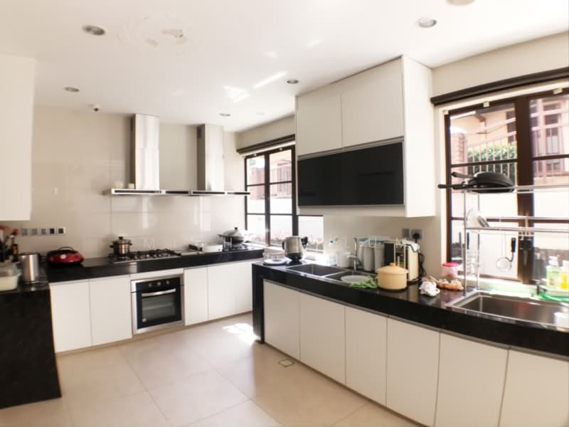 Bungalow House untuk Dijual di Tropicana (Petaling Jaya) - Michele Lum - Kitchen - PropertyGuru.com.my