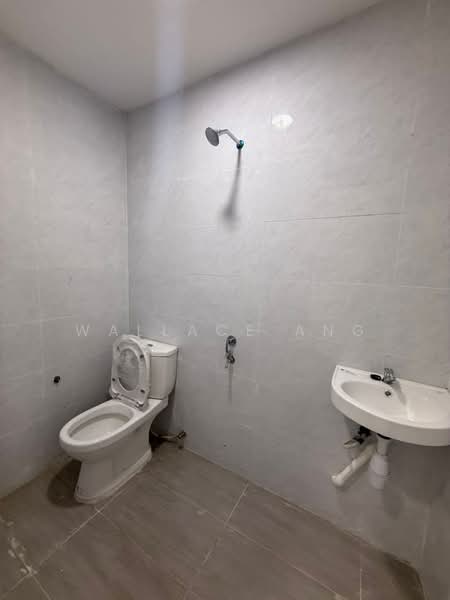 1-storey Terraced House for Sale in Taman Abad (Johor Bahru) - Wallace Ang - Bathroom - PropertyGuru.com.my