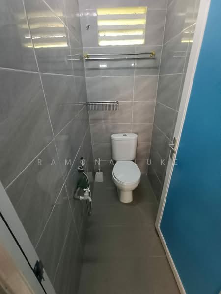 1-storey Terraced House for Rent in Seksyen 5 (Petaling Jaya) - Ramona Luke - Bathroom - PropertyGuru.com.my