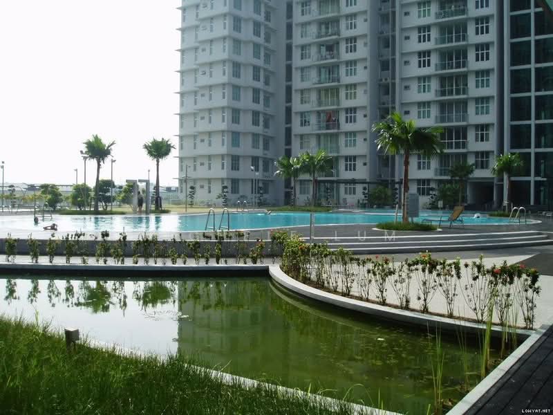 Kondominium untuk Dijual di USJ One Avenue Condo - Michele Lum - Pool - PropertyGuru.com.my