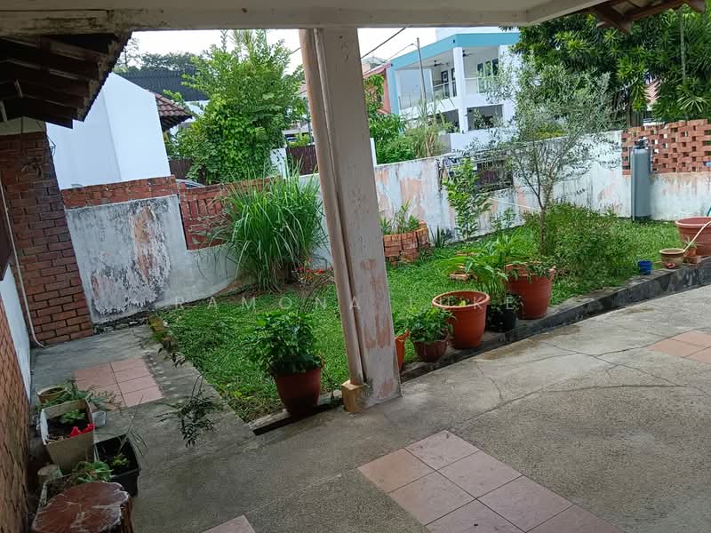 1-storey Terraced House for Sale in Bangsar (Kuala Lumpur) - Ramona Luke - Garden - PropertyGuru.com.my