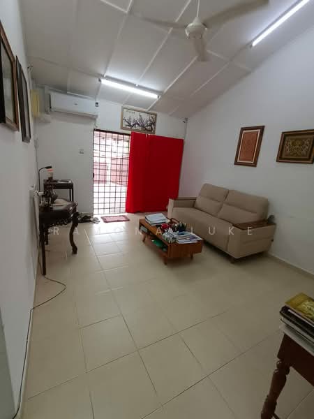 1-storey Terraced House for Sale in Bangsar (Kuala Lumpur) - Ramona Luke - Living Room - PropertyGuru.com.my