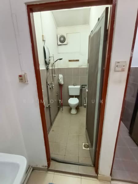 1-storey Terraced House for Sale in Bangsar (Kuala Lumpur) - Ramona Luke - Bathroom - PropertyGuru.com.my