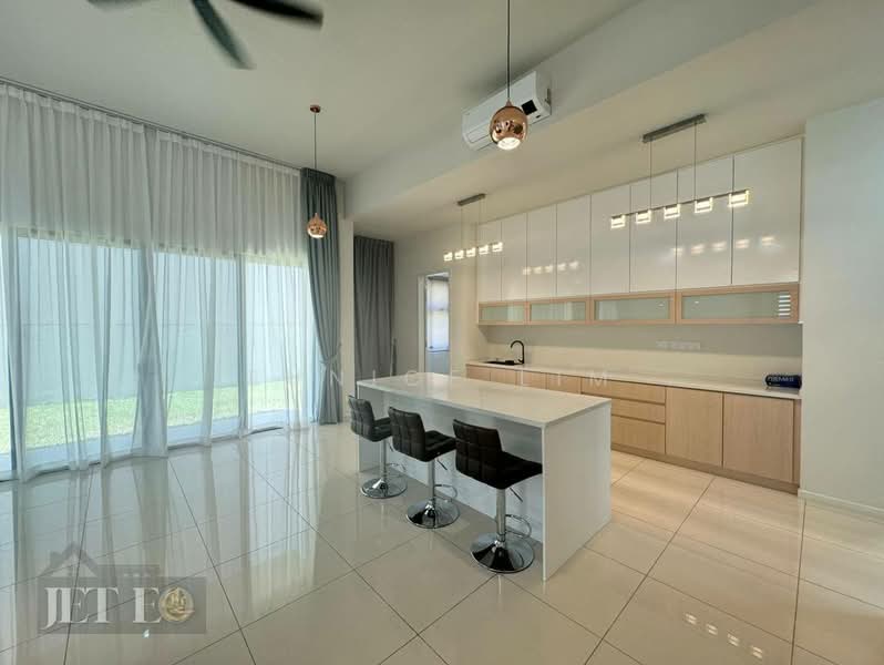Bungalow House for Sale in Telok Panglima Garang (Selangor) - Eunice Lim - Kitchen - PropertyGuru.com.my