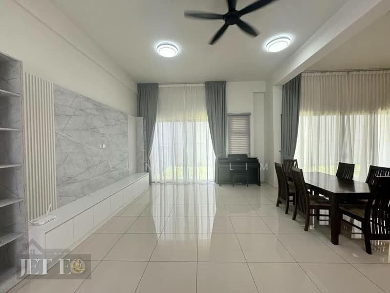 Bungalow House for Sale in Telok Panglima Garang (Selangor) - Eunice Lim - Living Room - PropertyGuru.com.my