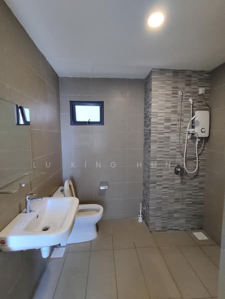 Condominium for Rent at Parkhill Residence - Lu King Hung - Bathroom - PropertyGuru.com.my