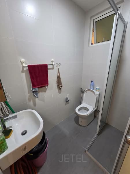 Service Residence for Rent at Impiria Residensi Bukit Tinggi Klang - Eunice Lim - Bathroom - PropertyGuru.com.my