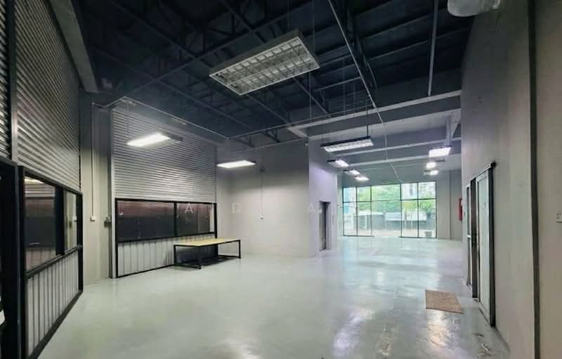 Commercial Semi-D for Rent in Shah Alam (Selangor) - Aida Ali - Interior - PropertyGuru.com.my