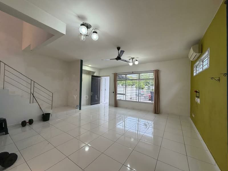 2-storey Terraced House for Rent in Setia Eco Gardens (Gelang Patah) - Yoland . - Living Room - PropertyGuru.com.my