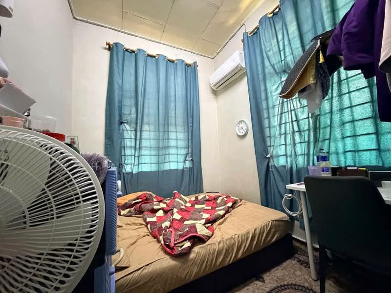 Rumah Teres 1-Tingkat untuk Dijual di Taman Bandar Baru (Pokok Sena) - Hasrul Rosli - Bedroom - PropertyGuru.com.my