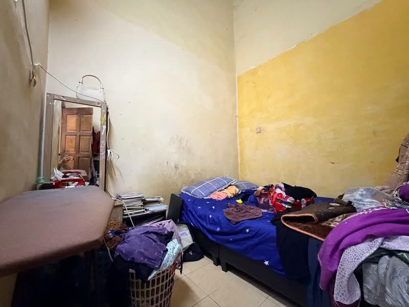 Rumah Teres 1-Tingkat untuk Dijual di Taman Bandar Baru (Pokok Sena) - Hasrul Rosli - Bedroom - PropertyGuru.com.my