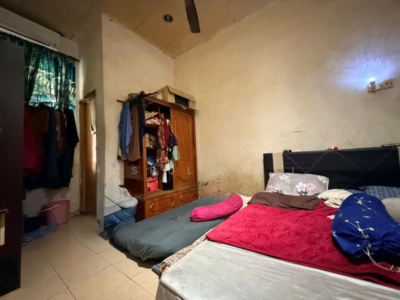 Rumah Teres 1-Tingkat untuk Dijual di Taman Bandar Baru (Pokok Sena) - Hasrul Rosli - Bedroom - PropertyGuru.com.my