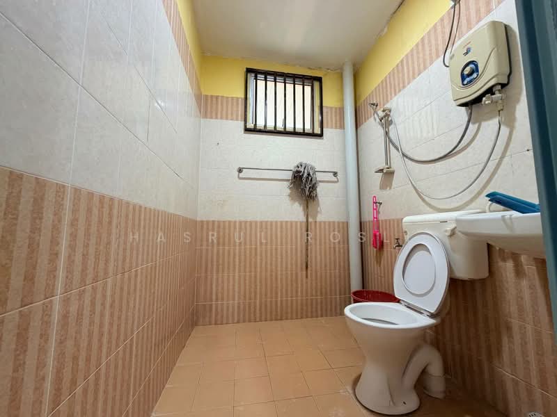 Rumah Teres 2-Tingkat untuk Dijual di Bandar Utama (Sungai Petani) - Hasrul Rosli - Bathroom - PropertyGuru.com.my