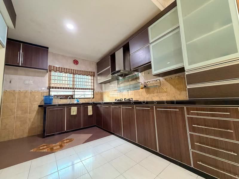 Rumah Teres 2-Tingkat untuk Dijual di Bandar Utama (Sungai Petani) - Hasrul Rosli - Kitchen - PropertyGuru.com.my