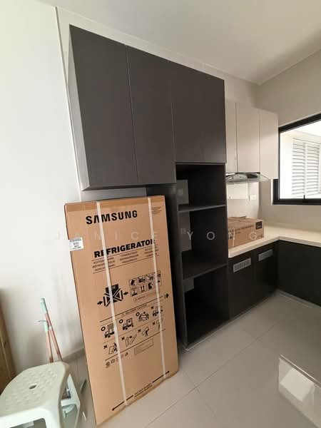 Kondominium untuk Dijual di Bay Point @ Country Garden Danga Bay - Janice Yong - Kitchen - PropertyGuru.com.my