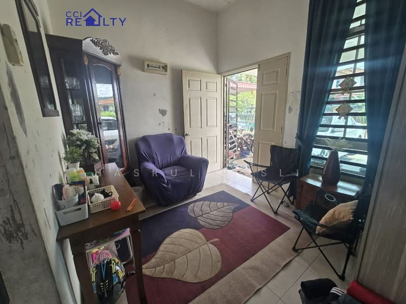 Rumah Berkembar untuk Dijual di Bandar Perdana (Sungai Petani) - Hasrul Rosli - Living Room - PropertyGuru.com.my