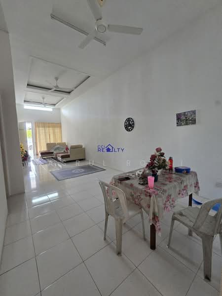 Rumah Teres 1-Tingkat untuk Dijual di Sungai Petani (Kedah) - Hasrul Rosli - Living Room - PropertyGuru.com.my